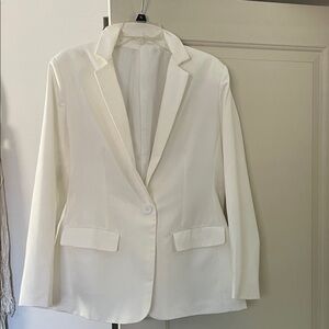 Elegant White Women's Blazer